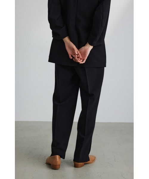 STYLEMIXER(スタイルミキサー)の「ベンツスリットテーパードパンツ(その他パンツ・レディース・ライトベージュ/ブラック・SMALL/MEDIUM)」の5枚目の写真