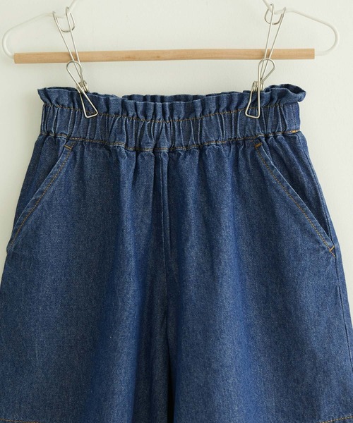 ROPE' PICNIC（ロペピクニック）の「【KIDS】ウエストフリルデニムキュロットパンツ（その他パンツ・キッズ・ネイビー/サックスブルー・110/120/130/140/150）」の4枚目の写真