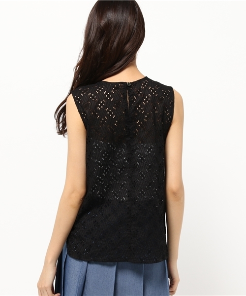 AMERICAN RAG CIE（アメリカンラグシー）の「コットンレースノースリーブブラウス/207-AJI-L151-BU100（シャツ/ブラウス・レディース・ホワイト/ブラック・FREE）」の5枚目の写真