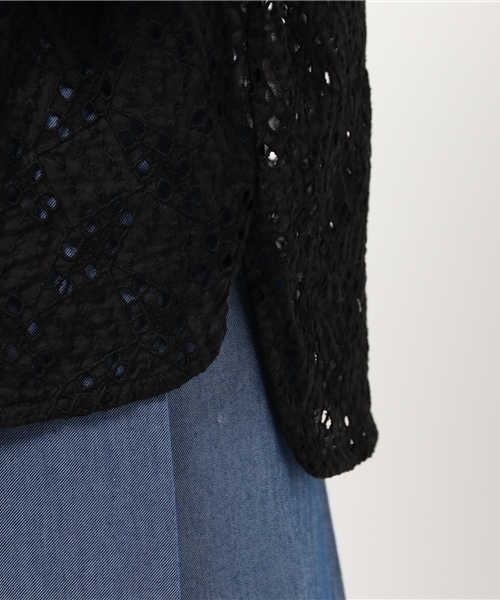 AMERICAN RAG CIE（アメリカンラグシー）の「コットンレースノースリーブブラウス/207-AJI-L151-BU100（シャツ/ブラウス・レディース・ホワイト/ブラック・FREE）」の9枚目の写真