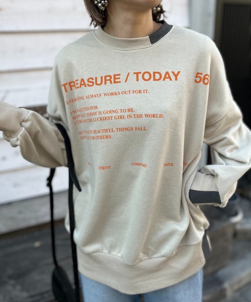 mi via loca（ミヴィアロカ）の「リブ部分配色ロゴスウェット（スウェット・レディース・オフホワイト/ピンク/ライトベージュ・FREE）」の3枚目の写真