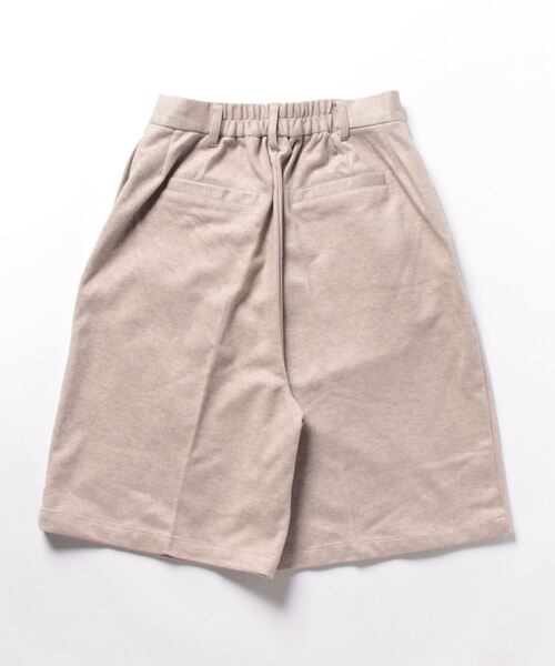 Amiur(エミレ)の「compact tuck half pants(その他パンツ・レディース・ブラウン/ベージュ/アイボリー/ブラック・FREE)」の7枚目の写真