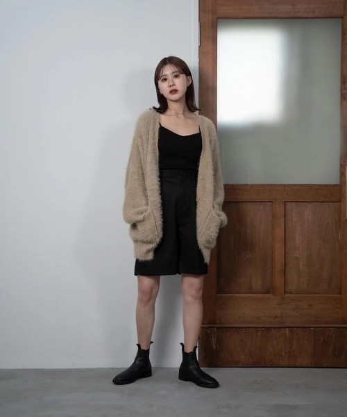 Amiur(エミレ)の「compact tuck half pants(その他パンツ・レディース・ブラウン/ベージュ/アイボリー/ブラック・FREE)」の3枚目の写真
