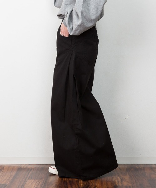 atONE(アットワン)の「atONE ウエストゴムツイルバギーパンツ(その他パンツ・レディース・ブラック/カーキ/ベージュ・L/LL/3L/4L/M)」の5枚目の写真