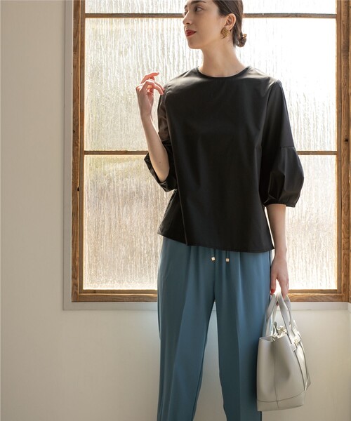 OPAQUE.CLIP(オペークドットクリップ)の「◆ランタンスリーブブラウス【UV/イージーケア/洗濯機洗い可】(シャツ/ブラウス・レディース・レンガ/ベージュ系7/ホワイト系5/ブルー系2/オフホワイト/ブラック・36/38/40/42)」の7枚目の写真