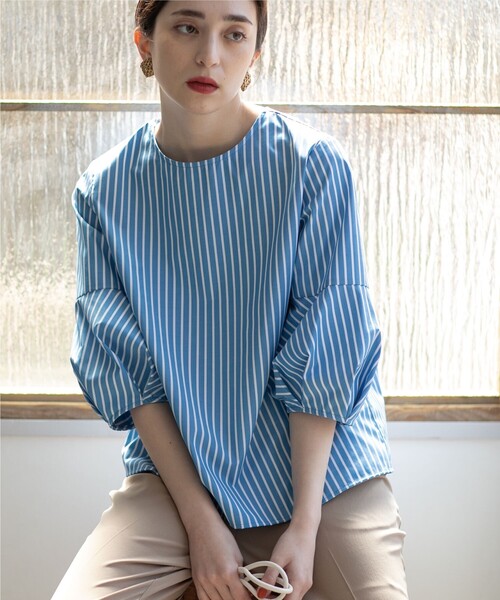 OPAQUE.CLIP(オペークドットクリップ)の「◆ランタンスリーブブラウス【UV/イージーケア/洗濯機洗い可】(シャツ/ブラウス・レディース・レンガ/ベージュ系7/ホワイト系5/ブルー系2/オフホワイト/ブラック・36/38/40/42)」の12枚目の写真