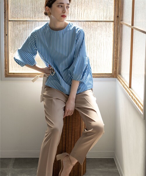 OPAQUE.CLIP(オペークドットクリップ)の「◆ランタンスリーブブラウス【UV/イージーケア/洗濯機洗い可】(シャツ/ブラウス・レディース・レンガ/ベージュ系7/ホワイト系5/ブルー系2/オフホワイト/ブラック・36/38/40/42)」の14枚目の写真