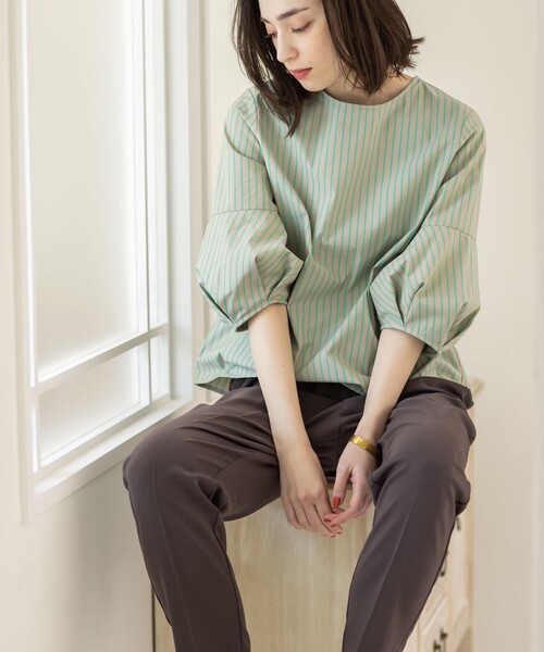 OPAQUE.CLIP(オペークドットクリップ)の「◆ランタンスリーブブラウス【UV/イージーケア/洗濯機洗い可】(シャツ/ブラウス・レディース・レンガ/ベージュ系7/ホワイト系5/ブルー系2/オフホワイト/ブラック・36/38/40/42)」の19枚目の写真