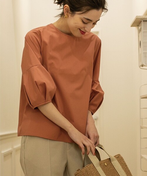 OPAQUE.CLIP(オペークドットクリップ)の「◆ランタンスリーブブラウス【UV/イージーケア/洗濯機洗い可】(シャツ/ブラウス・レディース・レンガ/ベージュ系7/ホワイト系5/ブルー系2/オフホワイト/ブラック・36/38/40/42)」の20枚目の写真