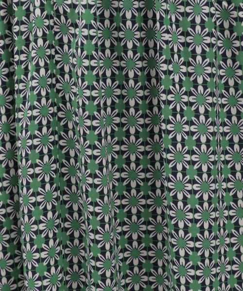 LAKOLE（ラコレ）の「レトロプリントドレス / 188289（ワンピース・レディース・グリーン/ベージュ・MEDIUM/SMALL）」の10枚目の写真