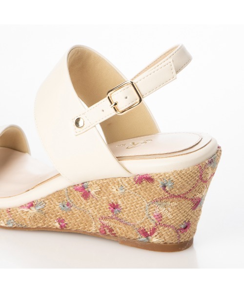 Riz raffinee（リズラフィーネ）の「ダブルストラップウエッジサンダル（サンダル・レディース・シルバー系その他/その他18/アイボリー・S/M/L）」の16枚目の写真