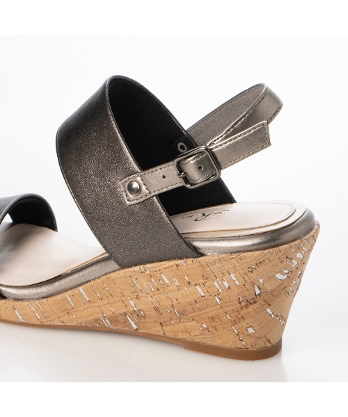 Riz raffinee（リズラフィーネ）の「ダブルストラップウエッジサンダル（サンダル・レディース・シルバー系その他/その他18/アイボリー・S/M/L）」の6枚目の写真