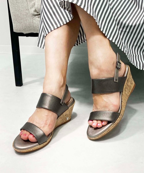 Riz raffinee（リズラフィーネ）の「ダブルストラップウエッジサンダル（サンダル・レディース・シルバー系その他/その他18/アイボリー・S/M/L）」の19枚目の写真