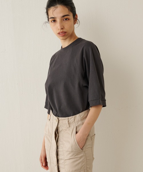 Whim Gazette(ウィムガゼット)の「ラグランプルオーバー(Tシャツ/カットソー・レディース・オフホワイト/チャコールグレー・FREE)」の5枚目の写真