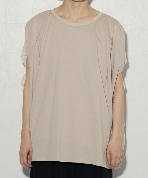 ottilie(オティーリエ)の「tricot tricot ドロストプルオーバー ★(Tシャツ/カットソー・レディース・オフホワイト/ベージュ/イエロー・FREE)」の16枚目の写真