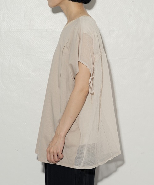 ottilie(オティーリエ)の「tricot tricot ドロストプルオーバー ★(Tシャツ/カットソー・レディース・オフホワイト/ベージュ/イエロー・FREE)」の17枚目の写真