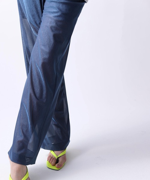 NOISE MAKER（ノイズメーカー）の「シアーワイドパンツ（その他パンツ・レディース・ゴールド/ブルー/ブラック・36/38）」の15枚目の写真