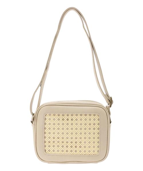 ehka sopo（エヘカソポ）の「カゴメ編みショルダーバッグ（ハンドバッグ・レディース・ベージュ/キャメル/ブラック・ﾌﾘ-）」の16枚目の写真