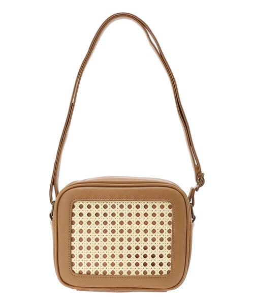 ehka sopo（エヘカソポ）の「カゴメ編みショルダーバッグ（ハンドバッグ・レディース・ベージュ/キャメル/ブラック・ﾌﾘ-）」の17枚目の写真