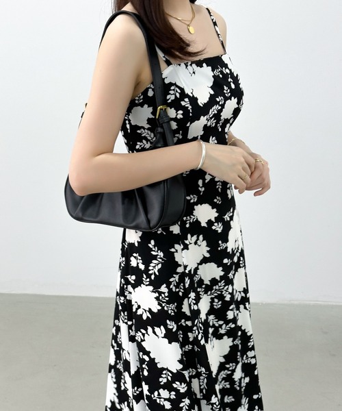 セール】配色シアーブラウス＆バックレースアップ花柄キャミワンピース  