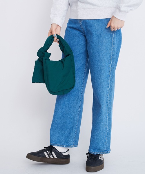 I am I in fact...(アイアムアイインファクト)の「PADDED mini BAG(ハンドバッグ・レディース・ブラック/ホワイト/ピンク/グリーン・FREE)」の22枚目の写真