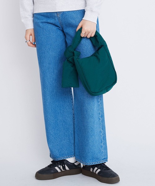 I am I in fact...(アイアムアイインファクト)の「PADDED mini BAG(ハンドバッグ・レディース・ブラック/ホワイト/ピンク/グリーン・FREE)」の16枚目の写真