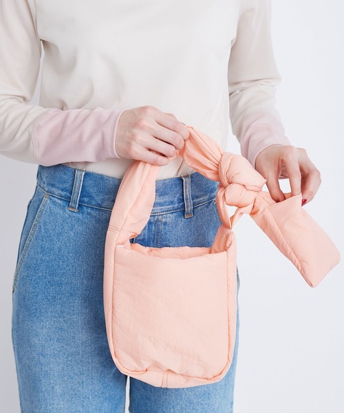 I am I in fact...(アイアムアイインファクト)の「PADDED mini BAG(ハンドバッグ・レディース・ブラック/ホワイト/ピンク/グリーン・FREE)」の7枚目の写真