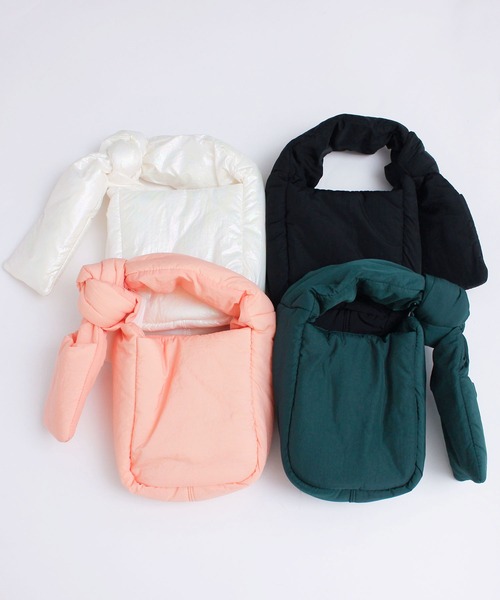 I am I in fact...(アイアムアイインファクト)の「PADDED mini BAG(ハンドバッグ・レディース・ブラック/ホワイト/ピンク/グリーン・FREE)」の5枚目の写真