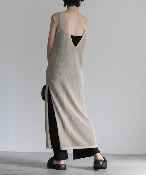 select MOCA（セレクトモカ）の「エアリーボリュームサンダル（サンダル・レディース・ブラック・SMALL/MEDIUM/LARGE）」の9枚目の写真