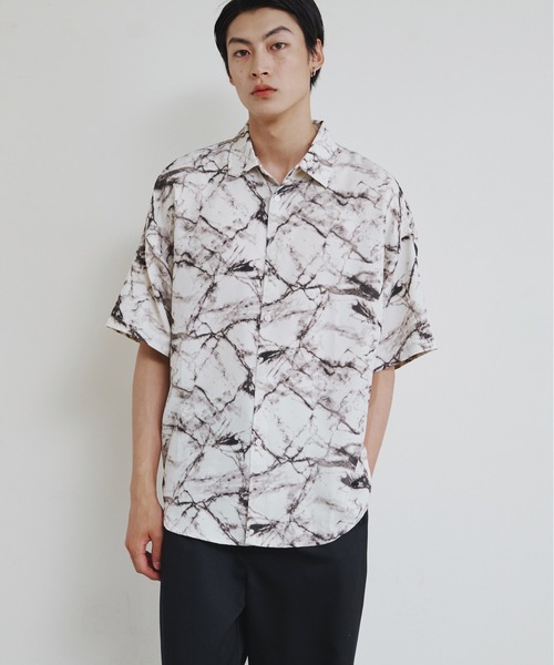 Magine(マージン)の「【SELECT】IR:モノトーン総柄半袖シャツ(シャツ/ブラウス・メンズ・ホワイト/ブラック/ホワイト系その他/ブラック系その他・M/L/XL)」の11枚目の写真