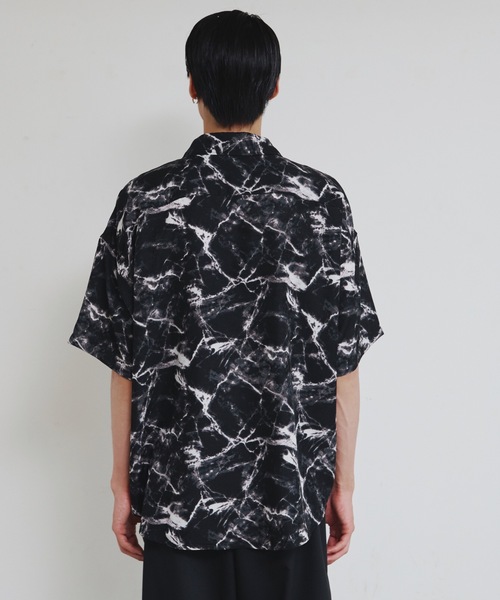 Magine(マージン)の「【SELECT】IR:モノトーン総柄半袖シャツ(シャツ/ブラウス・メンズ・ホワイト/ブラック/ホワイト系その他/ブラック系その他・M/L/XL)」の10枚目の写真