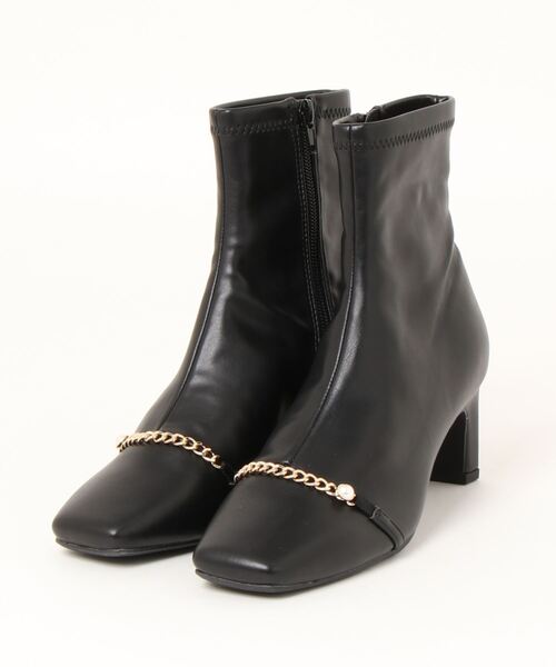 Bridget Birkin(ブリジットバーキン)の「【Bridget Birkin】アクセサリーパールチェーンショートブーツ(533025)(ブーツ・レディース・ベージュ/ブラック/アイボリー・L/M/S)」の9枚目の写真