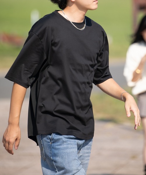 #Re:room（リルーム）の「ワンポイントラウンドヘムビッグTシャツ（Tシャツ/カットソー・メンズ・ベージュ/ダークグリーン/オフホワイト/ブラック・SMALL/MEDIUM）」の7枚目の写真