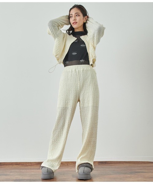 ANAP（アナップ）の「ジャガードカットブルゾン【セットアップ対応】（ブルゾン・レディース・オフホワイト/ブラック・FREE）」の7枚目の写真