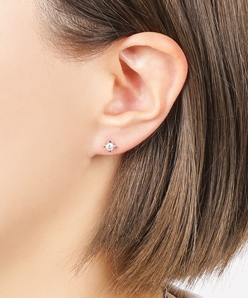 itam(アイタム)の「【itam】アイタム/ セラミックポストピアス/ 金属アレルギー対応ピアス(ピアス(両耳用)・レディース・シルバー/ゴールド・FREE)」の3枚目の写真