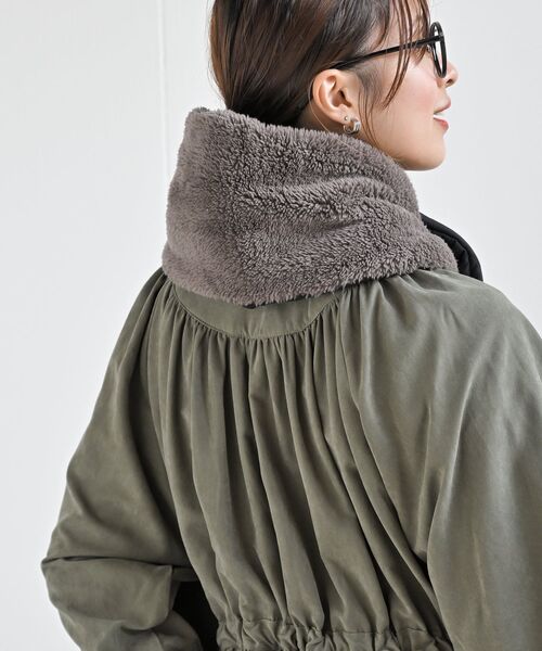 rps（アールピーエス）の「さしこみキルトマフラー（マフラー・レディース・カーキ/ブラック/ダークベージュ・フリー）」の8枚目の写真