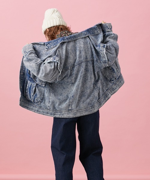 Le temps riche（ルタンリッシュ）の「２ＷＡＹケミカルデニムジャケット ＜Le temps riche＞（デニムジャケット・レディース・ブルー/ブラック・L/M）」の21枚目の写真