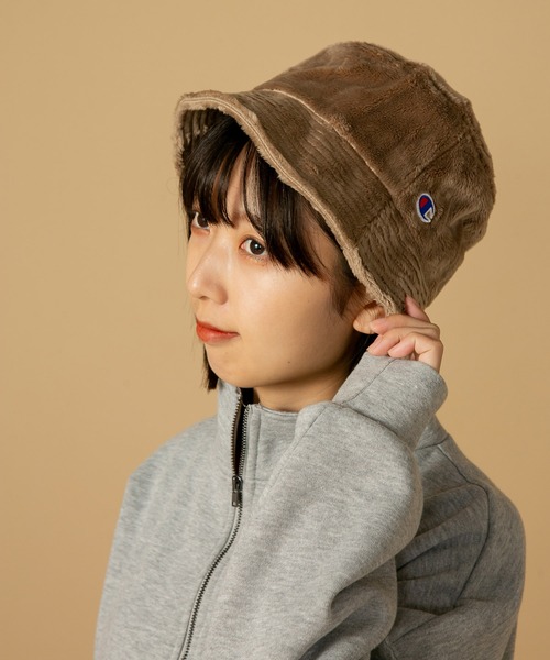 Champion（チャンピオン）の「【CHAMPION/チャンピオン】　シールボアバケットハット（ハット・メンズ・チャコールグレー/グレー/アイボリー/ブラウン/ブラック・FREE）」の17枚目の写真