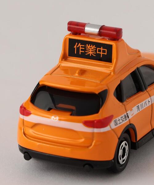 TOMICA＞トミカ No.052 マツダ CX.5 パトロールカー（おもちゃ