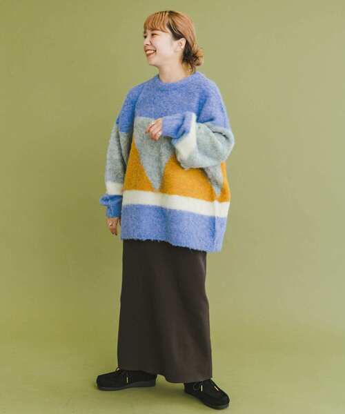 ITEMS URBANRESEARCH（アイテムズ アーバンリサーチ）の「『ユニセックス』ブークレモチーフニット（ニット/セーター・レディース・ブルー/キャメル/チャコールグレー・FREE）」の6枚目の写真