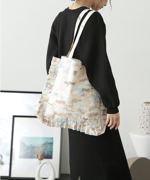 FREE'S MART（フリーズマート）の「◆フリルトート（トートバッグ・レディース・ブラック系その他/ベージュ系その他/ホワイト系その他・ﾌﾘ-）」の16枚目の写真