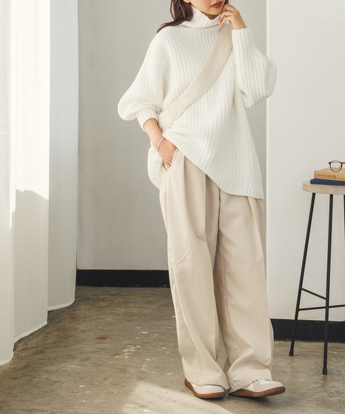 hunch（ハンチ）の「細コールタックパンツ（その他パンツ・レディース・ライトイエロー/ブラック/オフホワイト・FREE）」の9枚目の写真