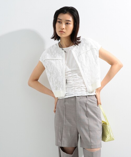 Ray BEAMS(レイビームス)の「Ray BEAMS / レース ジップ フレンチスリーブ ベスト(ベスト・レディース・ブラック/ホワイト・ONE SIZE)」の15枚目の写真