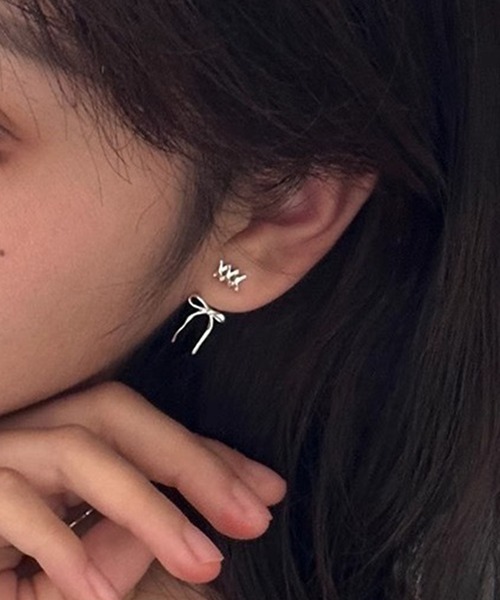 LYEON（リヨン）の「レースアップリボンピアス（ピアス（両耳用）・レディース・ゴールド/シルバー・FREE）」の5枚目の写真