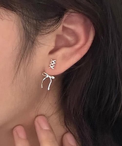 LYEON（リヨン）の「レースアップリボンピアス（ピアス（両耳用）・レディース・ゴールド/シルバー・FREE）」の7枚目の写真