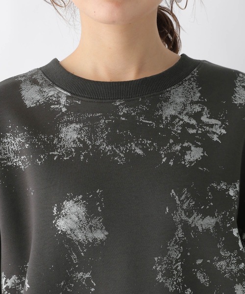 LEPSIM（レプシィム）の「箔プリントスウェット　989872（スウェット・レディース・オフホワイト/チャコールグレー・FREE）」の6枚目の写真