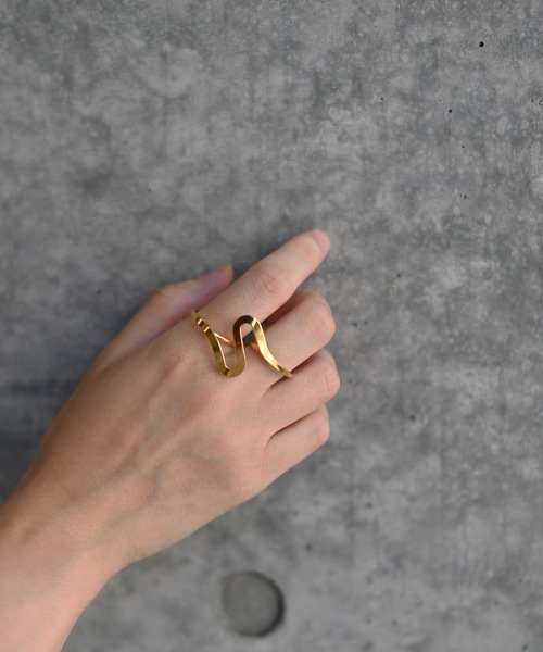 Marient（マリエント）の「Undulate Finger Ring／リング（リング・レディース・ゴールド/シルバー・FREE）」の7枚目の写真