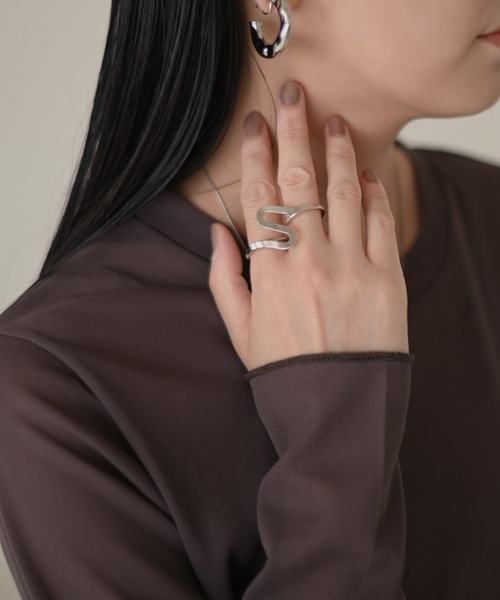 Marient（マリエント）の「Undulate Finger Ring／リング（リング・レディース・ゴールド/シルバー・FREE）」の13枚目の写真