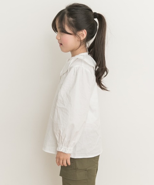 URBAN RESEARCH DOORS（アーバンリサーチドアーズ）の「フリルカラーブラウス(KIDS)（シャツ/ブラウス・キッズ・オフホワイト/ブルー系その他・120/105/135）」の5枚目の写真
