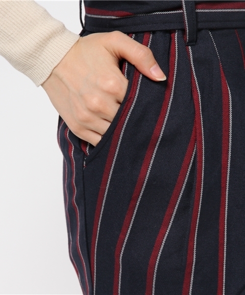 E hyphen world gallery（イーハイフンワールドギャラリー）の「・レジメンタルストライプTRタイトスカート（スカート・レディース・ベージュ/ネイビー/グレー・FREE）」の10枚目の写真